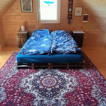 Swiecie Nasz - Dom W Gorach Izerskich