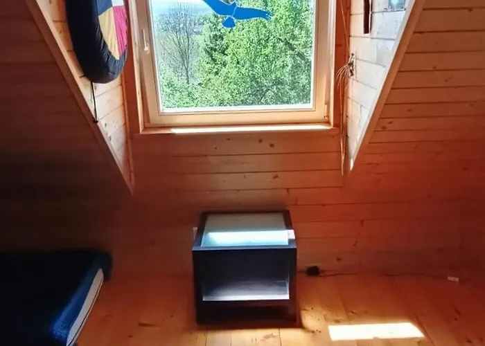 Swiecie Nasz - Dom W Gorach Izerskich