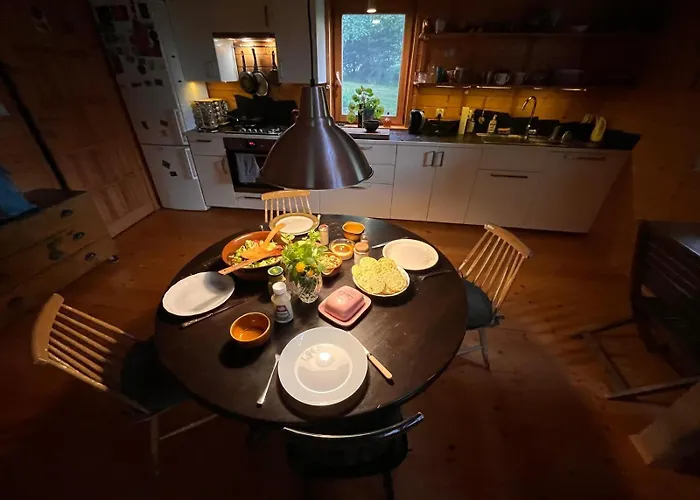 Swiecie Nasz - Dom W Gorach Izerskich * 레스나